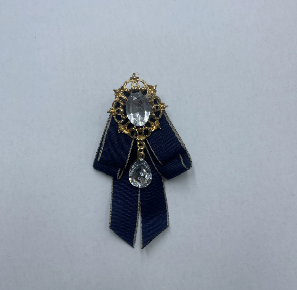 ネクタイ装飾ストラップ